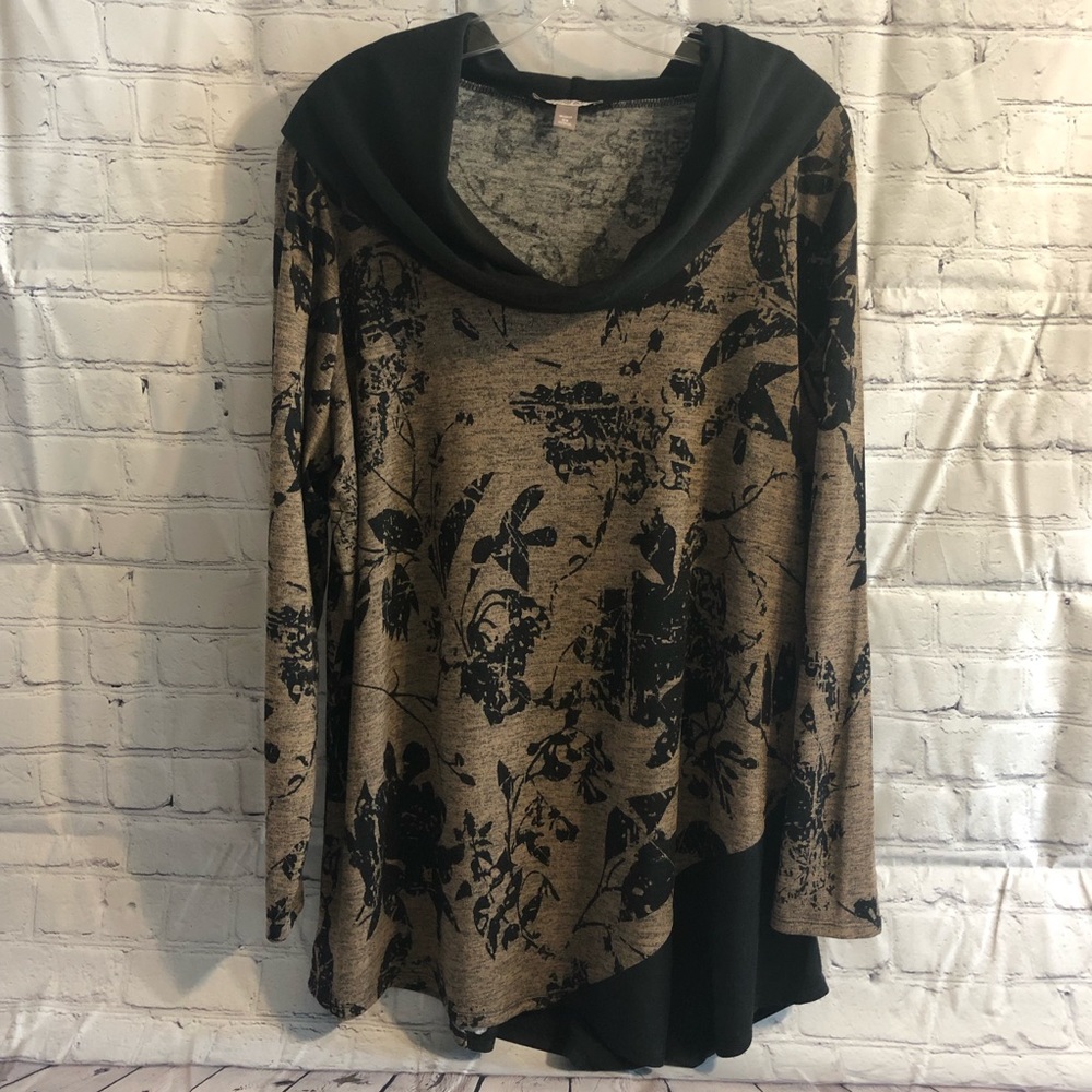 Roz & Ali - NWOT - Carmel/Tan/Brown with Black Design Cowl Neck Sweater - 2X